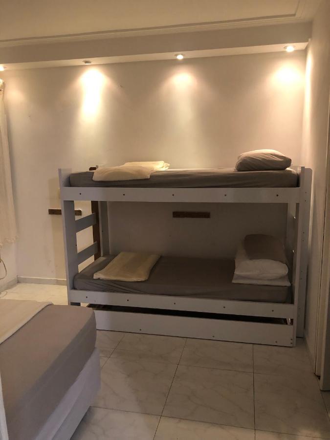 Apartamento Com Varanda E Suite Enseada Гуаружа Екстер'єр фото